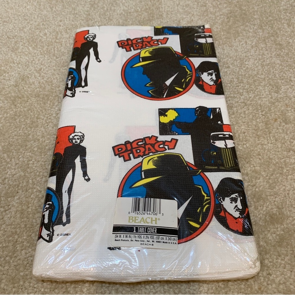 Disney Dick Tracy Party Table Cover Paper Vintage Beach 54 inch X 96 inch New